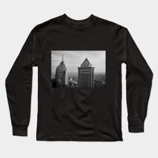 Black and White Philly Skyline Photo Long Sleeve T-Shirt